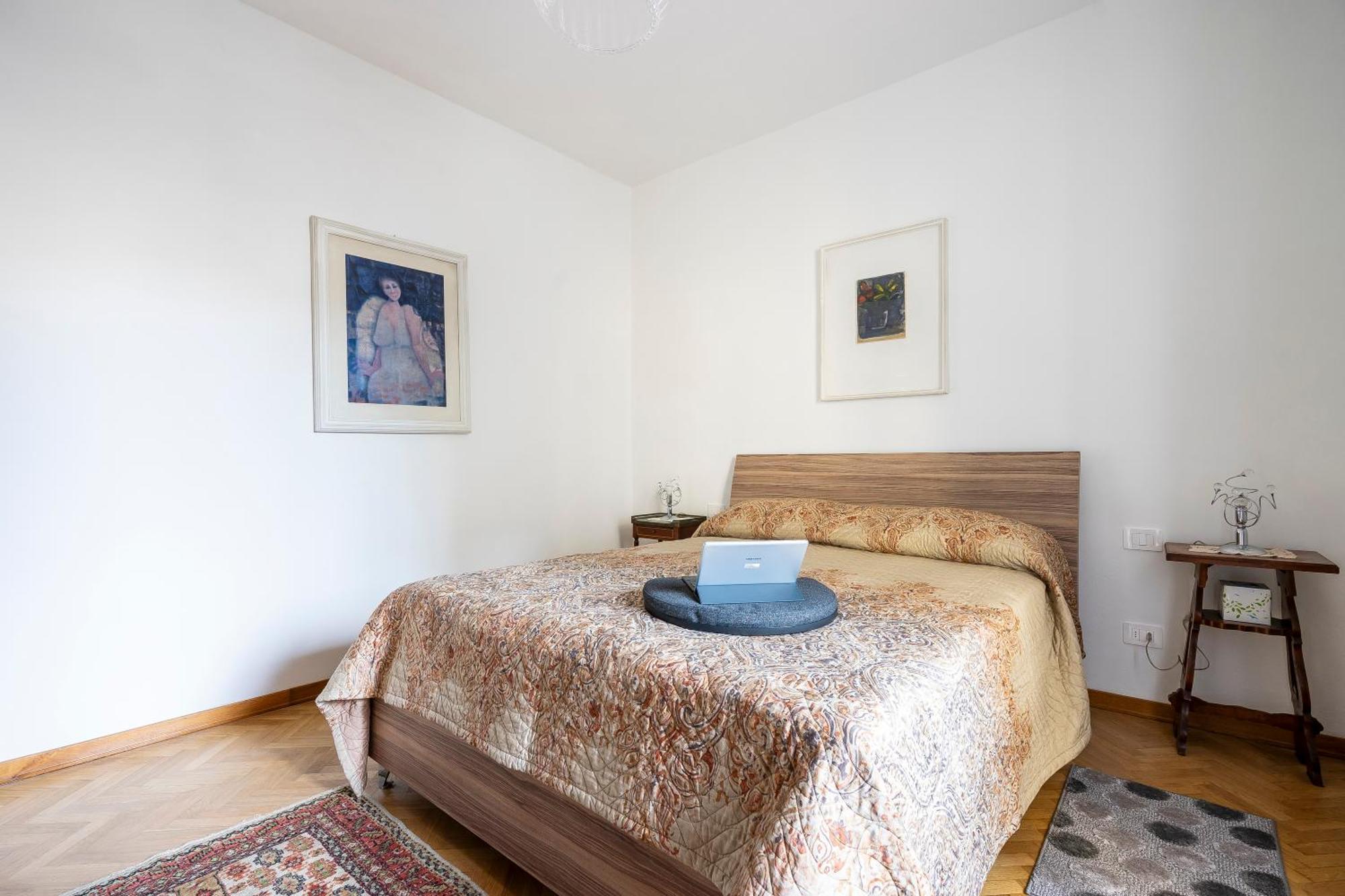 Flat Moon Over Florence Terrace And Free Parking Екстериор снимка